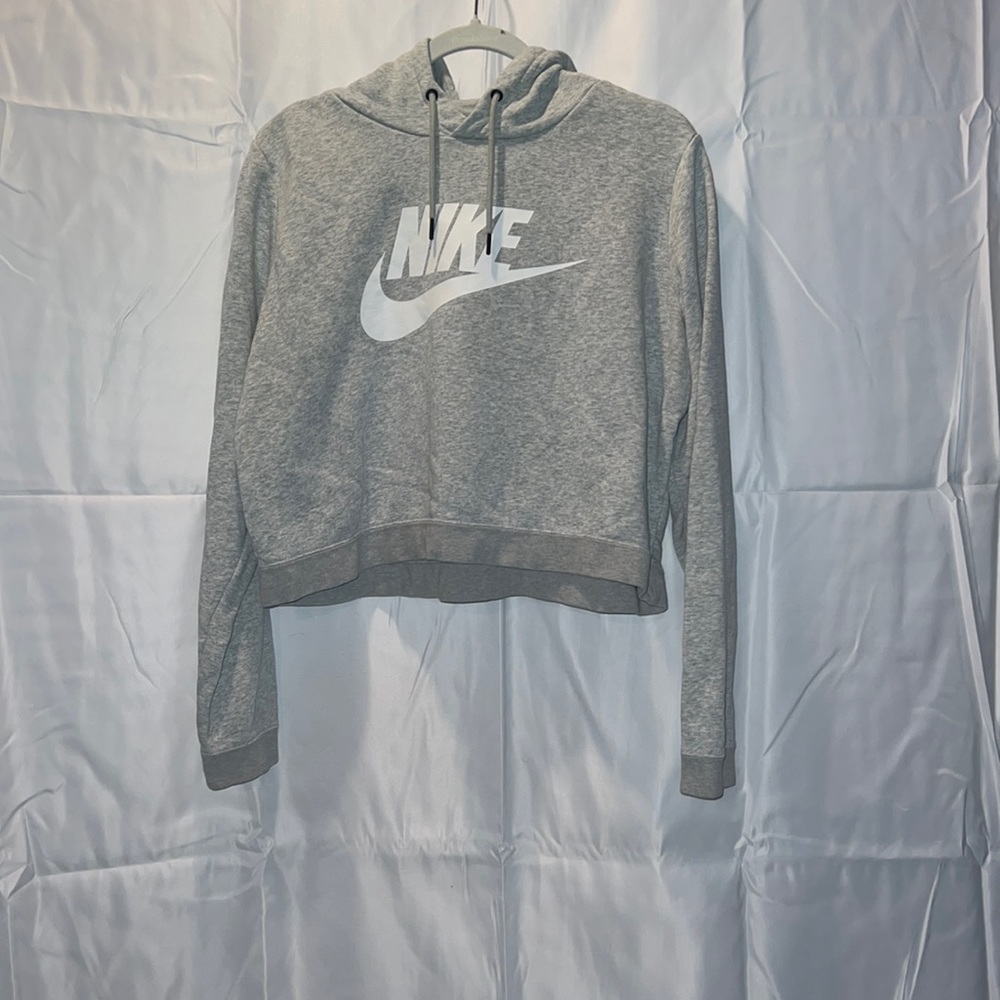Nike cropped hoodie